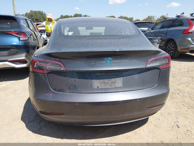 5YJ3E1EA9JF033992 Tesla Model 3 Long Range/mid Range