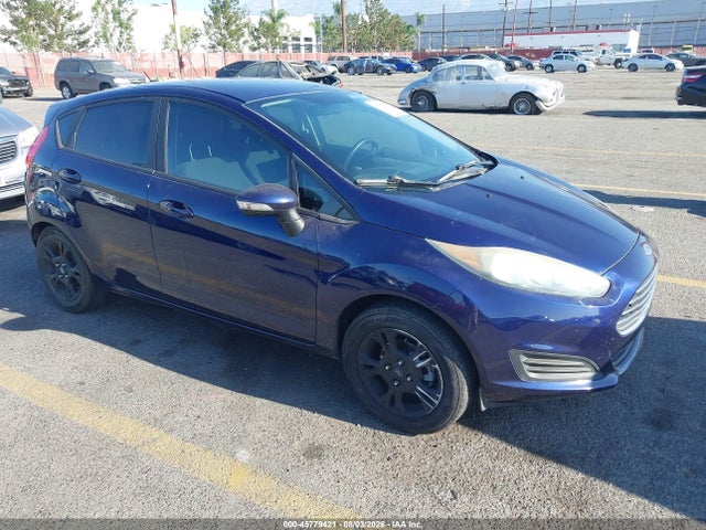 2016 3FADP4EJ2GM105075 главное изображение