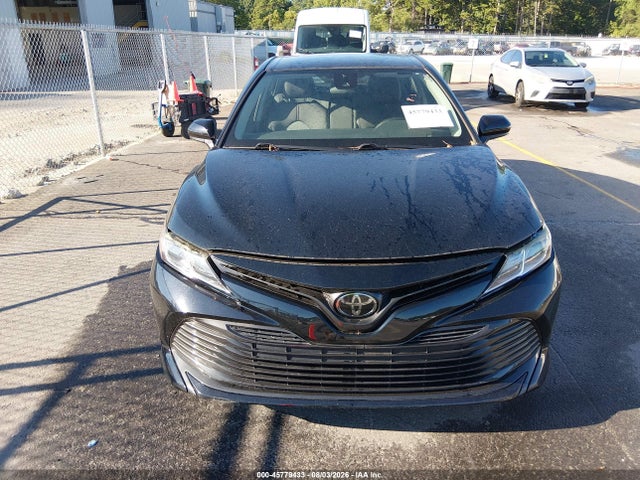 Продаж на аукціоні авто 2019 Toyota Camry Le, vin: 4T1B11HK8KU262163, номер лоту: 45779433