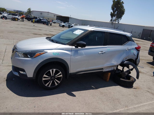 Nissan KICKS SR 2018 3N1CP5CU2JL542471 Image 14