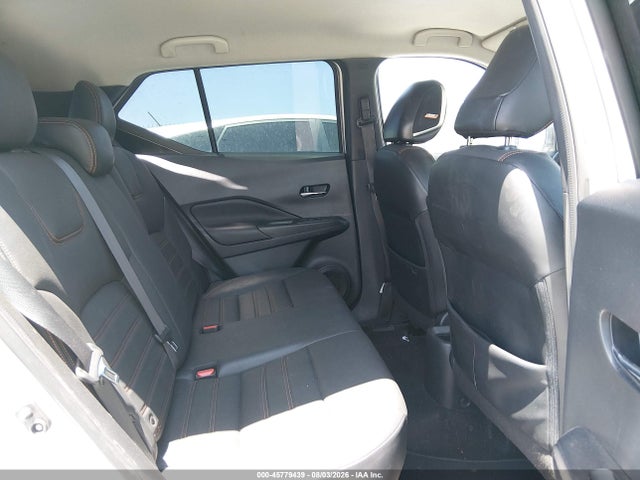 Nissan KICKS SR 2018 3N1CP5CU2JL542471 Image 8
