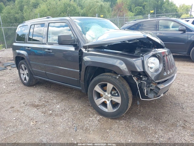 45779445 :رقم المزاد ، 1C4NJRFB1HD114254 vin ، 2017 Jeep Patriot High Altitude مزاد بيع