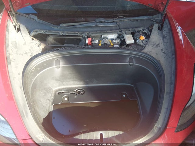 45779466 :رقم المزاد ، 5YJ3E1EB9JF075216 vin ، 2018 Tesla Model 3 Long Range/performance مزاد بيع