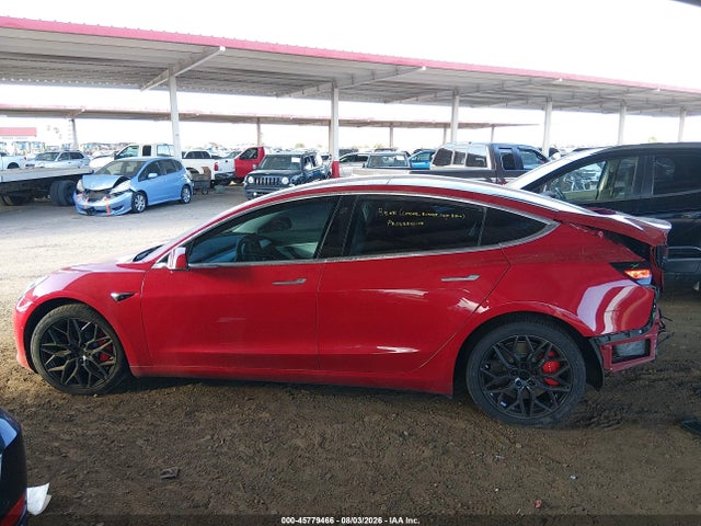 45779466 :رقم المزاد ، 5YJ3E1EB9JF075216 vin ، 2018 Tesla Model 3 Long Range/performance مزاد بيع