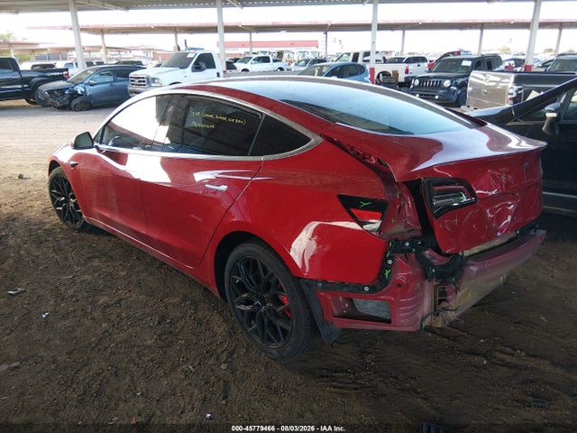 45779466 :رقم المزاد ، 5YJ3E1EB9JF075216 vin ، 2018 Tesla Model 3 Long Range/performance مزاد بيع