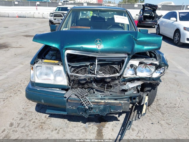 45779468 :رقم المزاد ، WDBEA32E1SC156559 vin ، 1995 Mercedes-benz E 320 Base/320 Special مزاد بيع