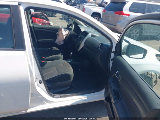Aukcja sprzedaży 2016 Nissan Versa 1.6 S/1.6 S+/1.6 Sl/1.6 Sv, vin: 3N1CN7APXGL833713, numer aukcji: 45779491