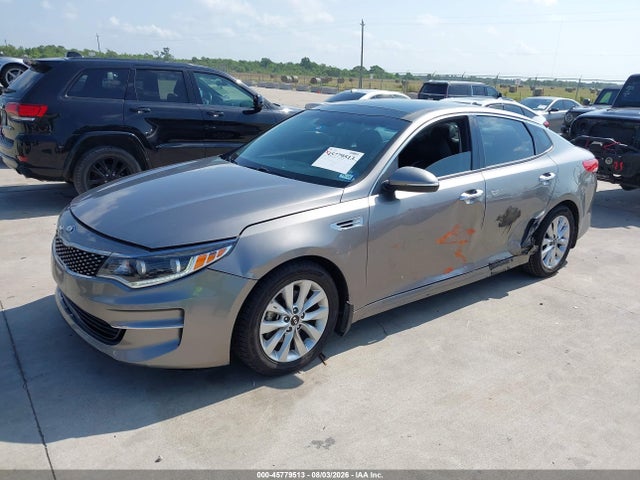 KIA OPTIMA EX 2017 5XXGU4L34HG136268 Image 2