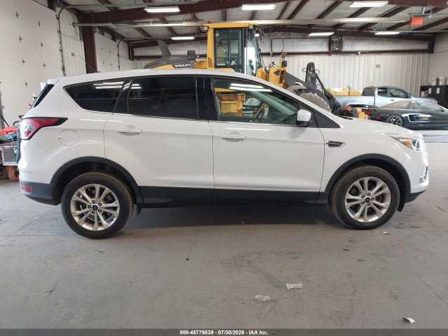Ford ESCAPE SE 2017 1FMCU9GD0HUE50343 Image 13