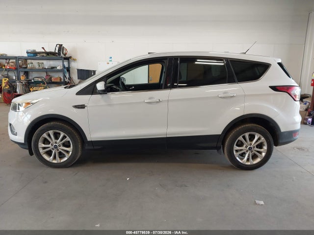 Ford ESCAPE SE 2017 1FMCU9GD0HUE50343 Image 14