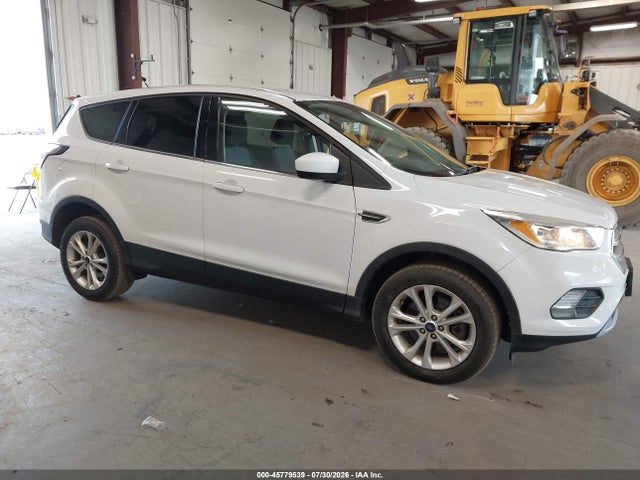 Ford ESCAPE SE 2017 1FMCU9GD0HUE50343 Image 6