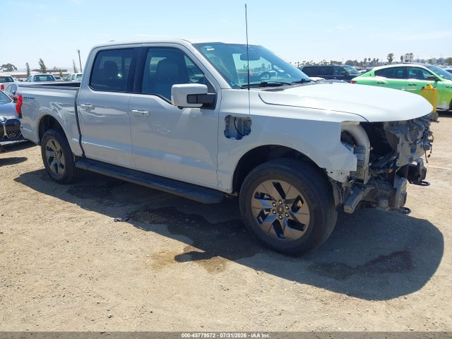 Ford F-150 Lightning Lariat 2023 1FT6W1EV7PWG52737 zdjęcie główne