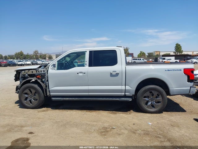 1FT6W1EV7PWG52737 Ford F-150 Lightning Lariat