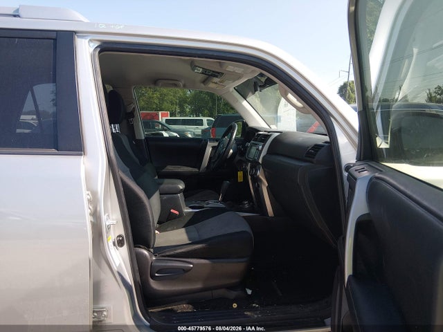Продаж на аукціоні авто 2014 Toyota 4runner Sr5, vin: JTEBU5JR9E5184447, номер лоту: 45779576