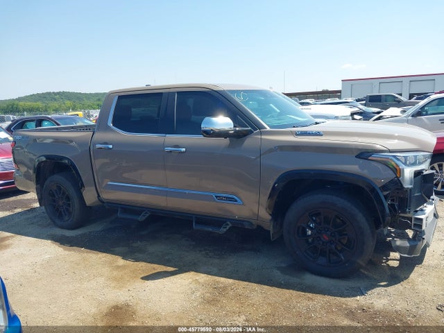 Продажа на аукционе авто 2026 Toyota Tundra Hybrid 1794 Edition Crewmax 5.5' Bed, vin: 5TFMC5DB0TX117395, номер лота: 45779590