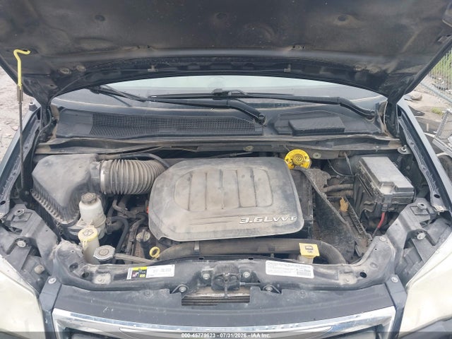 45779623 :رقم المزاد ، 2C4RC1BG2ER408687 vin ، 2014 Chrysler Town & Country Touring مزاد بيع