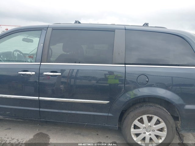 45779623 :رقم المزاد ، 2C4RC1BG2ER408687 vin ، 2014 Chrysler Town & Country Touring مزاد بيع