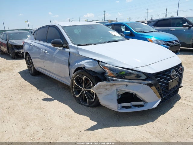 Auction sale of the 2023 Nissan Altima Sr Intelligent Awd, vin: 1N4BL4CW6PN402017, lot number: 45779624