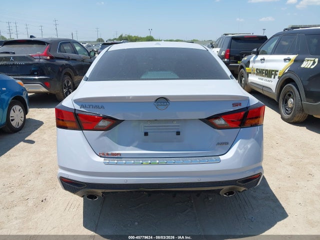 45779624 :رقم المزاد ، 1N4BL4CW6PN402017 vin ، 2023 Nissan Altima Sr Intelligent Awd مزاد بيع