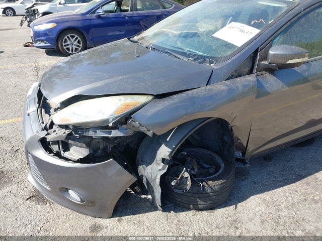 Ford FOCUS SE 2014 1FADP3F21EL349946 Image 6