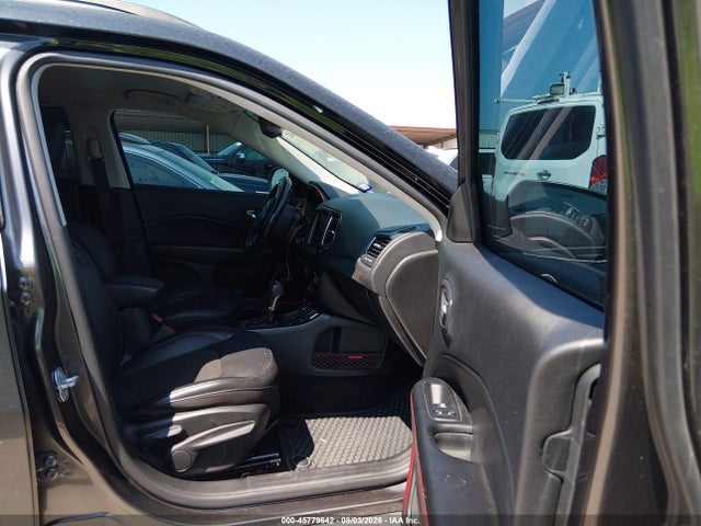 45779642 :رقم المزاد ، 3C4NJDDB1LT146663 vin ، 2020 Jeep Compass Trailhawk 4x4 مزاد بيع