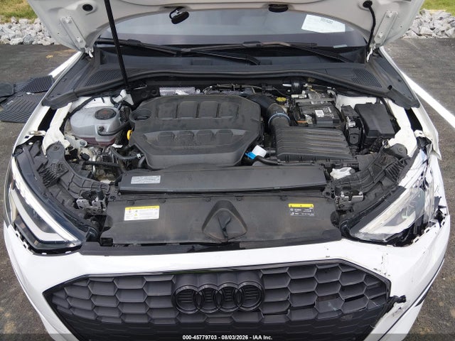 2023 Audi A3 Premium Plus 40 Tfsi Front-wheel Drive S Tronic მანქანა იყიდება აუქციონზე, vin: WAUBUDGY9PA086734, აუქციონის ნომერი: 45779703