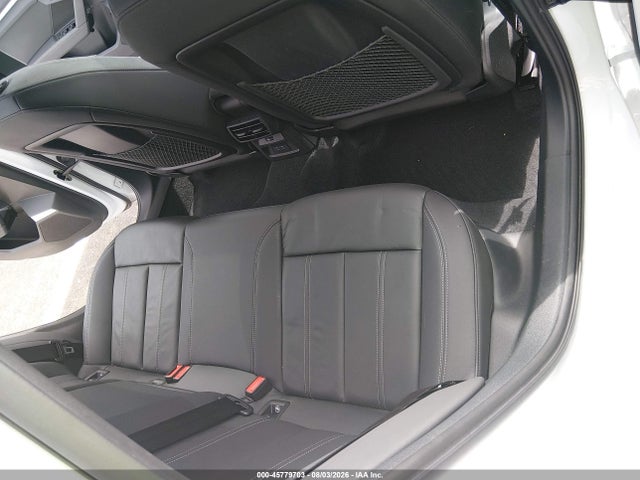 2023 Audi A3 Premium Plus 40 Tfsi Front-wheel Drive S Tronic მანქანა იყიდება აუქციონზე, vin: WAUBUDGY9PA086734, აუქციონის ნომერი: 45779703