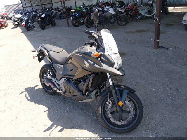 Honda NC700X 2015 JH2RC6355FK300016 головне зображення