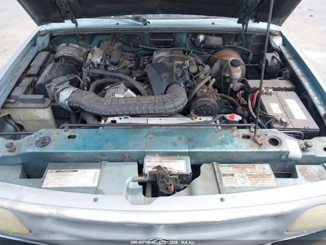 1994 Mazda B4000 Cab Plus მანქანა იყიდება აუქციონზე, vin: 4F4CR16X5RTM65695, აუქციონის ნომერი: 45779808
