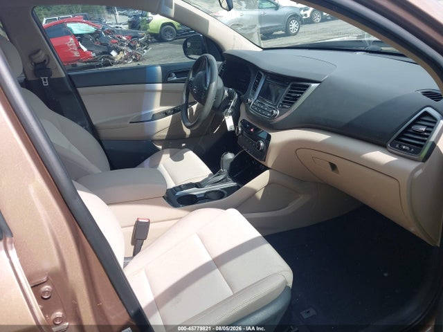 Продажа на аукционе авто 2017 Hyundai Tucson Se, vin: KM8J23A41HU441220, номер лота: 45779821