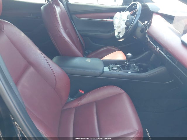 45779843 :رقم المزاد ، JM1BPAML3M1346719 vin ، 2021 Mazda Mazda3 Premium مزاد بيع