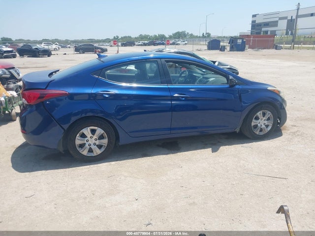 Продажа на аукционе авто 2016 Hyundai Elantra Se, vin: 5NPDH4AE3GH755619, номер лота: 45779904