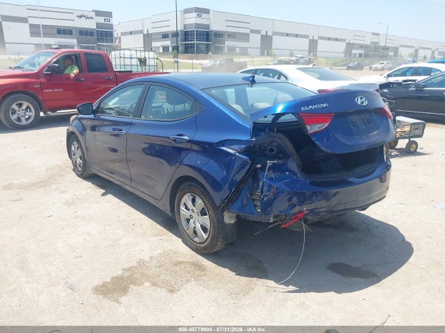 Продажа на аукционе авто 2016 Hyundai Elantra Se, vin: 5NPDH4AE3GH755619, номер лота: 45779904