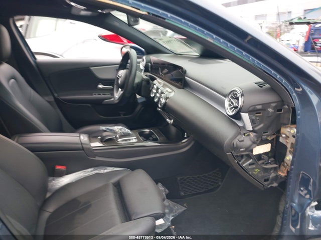 Продажа на аукционе авто 2019 Mercedes-benz A 220, vin: WDD3G4EB4KW020672, номер лота: 45779913
