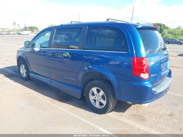 2011 Dodge Grand Caravan Crew მანქანა იყიდება აუქციონზე, vin: 2D4RN5DGXBR770697, აუქციონის ნომერი: 45779926