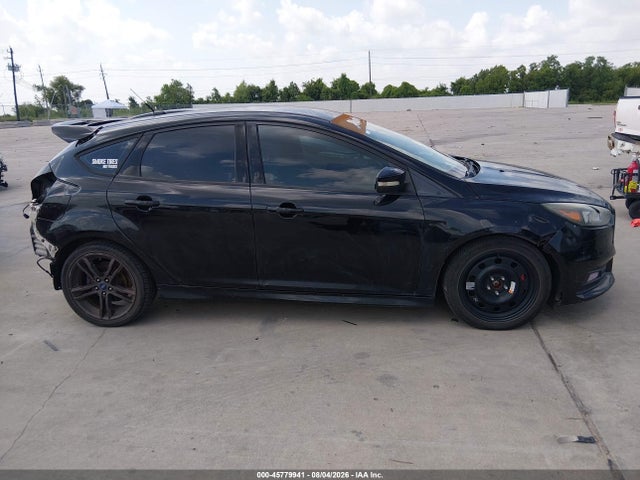 1FADP3L99GL350945 Ford FOCUS ST