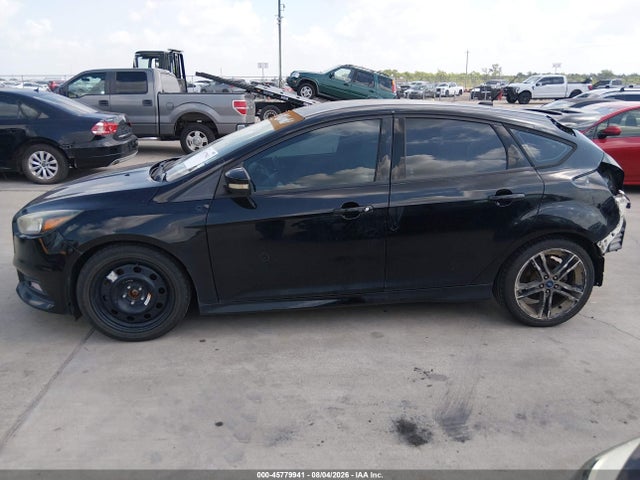 1FADP3L99GL350945 Ford FOCUS ST