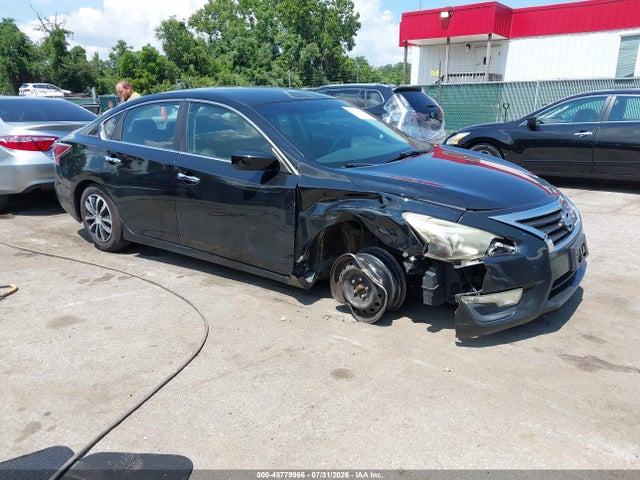 Auction sale of the 2015 Nissan Altima 2.5/2.5 S/2.5 Sl/2.5 Sv, vin: 1N4AL3AP5FC268922, lot number: 45779966