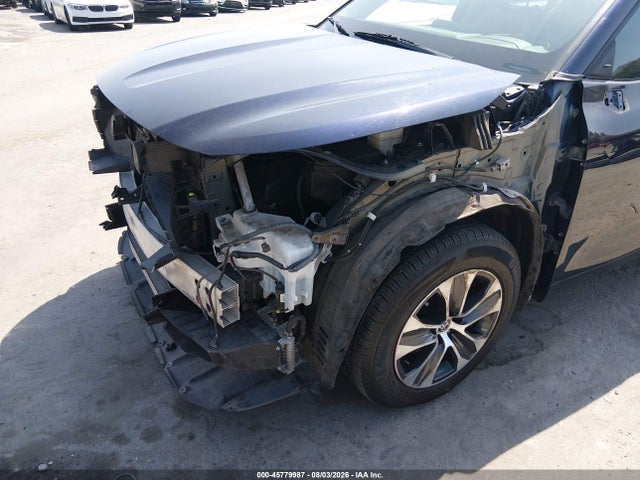 Toyota Highlander Xle 2022 5TDGZRBH2NS197351 Image 6