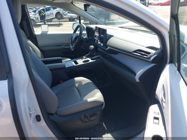 Продажа на аукционе авто 2025 Toyota Sienna Xle, vin: 5TDJRKEC0SS236334, номер лота: 45780008