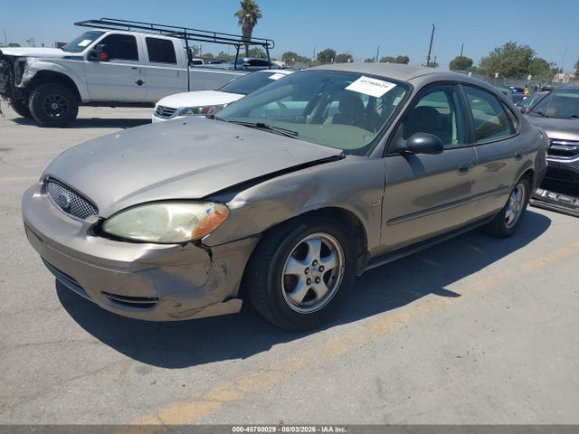 45780029 :رقم المزاد ، 1FAFP55S14G182288 vin ، 2004 Ford Taurus Ses مزاد بيع