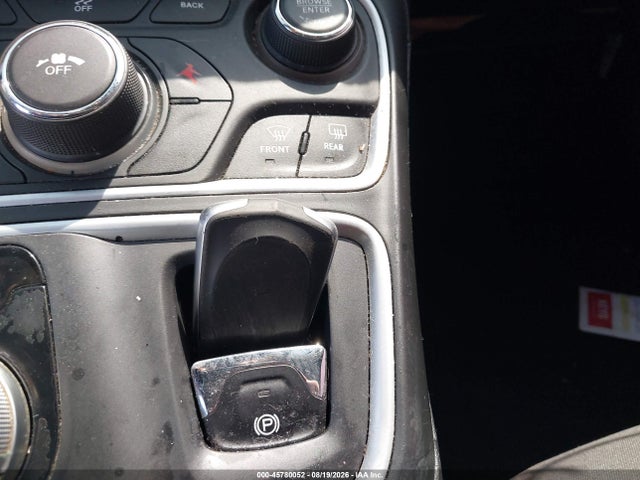 Продаж на аукціоні авто 2016 Chrysler 200 Limited, vin: 1C3CCCAB4GN176752, номер лоту: 45780052