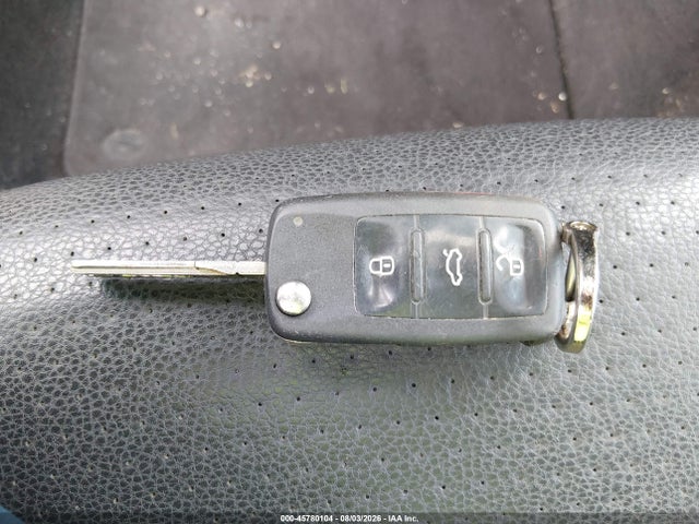 Auction sale of the 2011 Volkswagen Eos Komfort, vin: WVWBA7AH0BV001268, lot number: 45780104