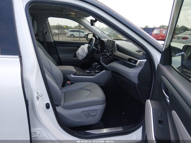 Toyota Highlander Xle 2020 5TDGZRAH9LS505596 Image 5