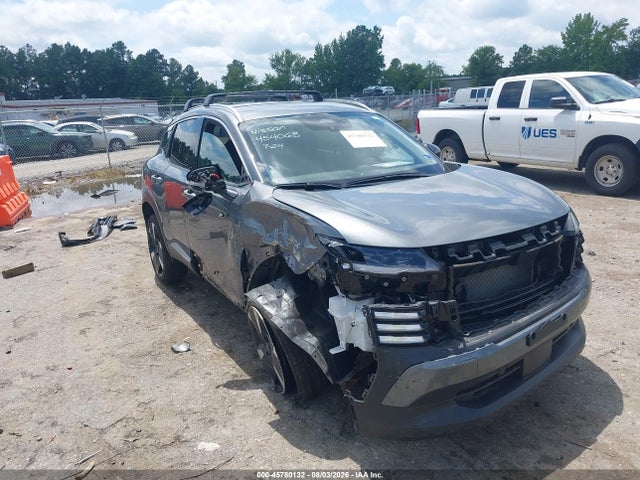 Nissan KICKS SR 2026 3N8AP6DA0TL391166 Image 6