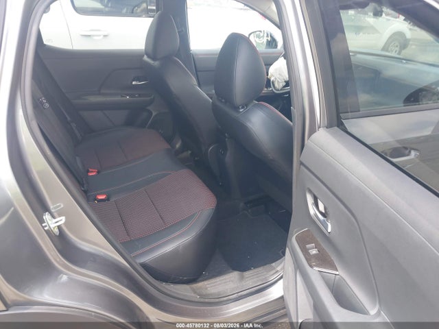 3N8AP6DA0TL391166 Nissan KICKS SR