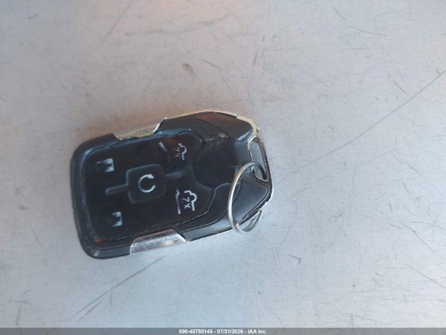1GKS1GKC7JR333481 GMC Yukon Xl Slt