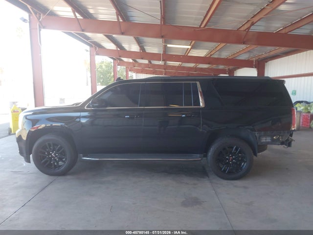 1GKS1GKC7JR333481 GMC Yukon Xl Slt