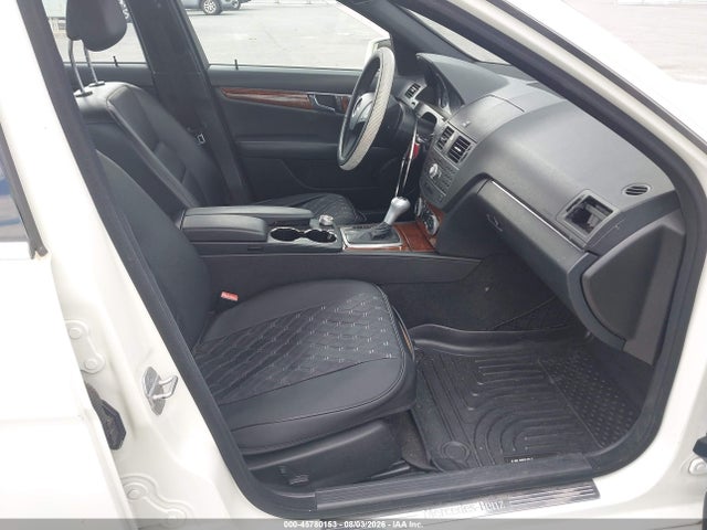 45780153 :رقم المزاد ، WDDGF8BBXBR147683 vin ، 2011 Mercedes-benz C 300 Sport 4matic مزاد بيع