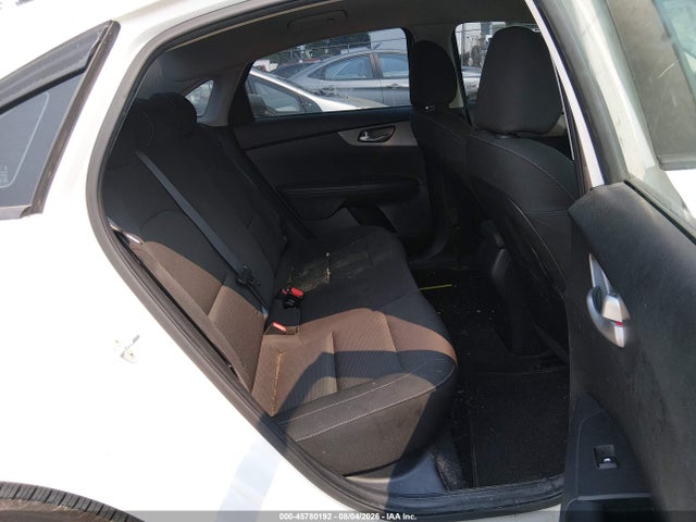 KIA FORTE FE 2019 3KPF24AD1KE010026 Image 8